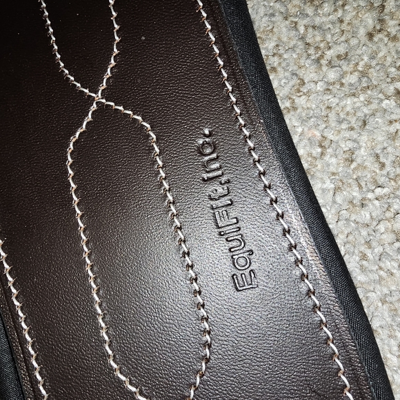 Equifit Other - EquiFit Brown Leather Anatomic Girth